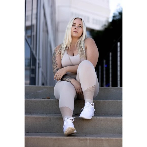 Vital Textured Compression Mesh seamless Tan Leggings Size M RefJ020-2 - Picture 9 of 11